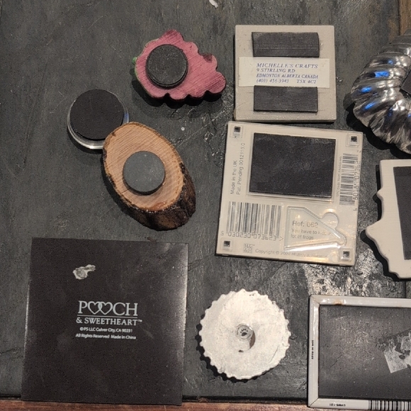 Assorted Decorative Magnets Set - Picture 7 of 10